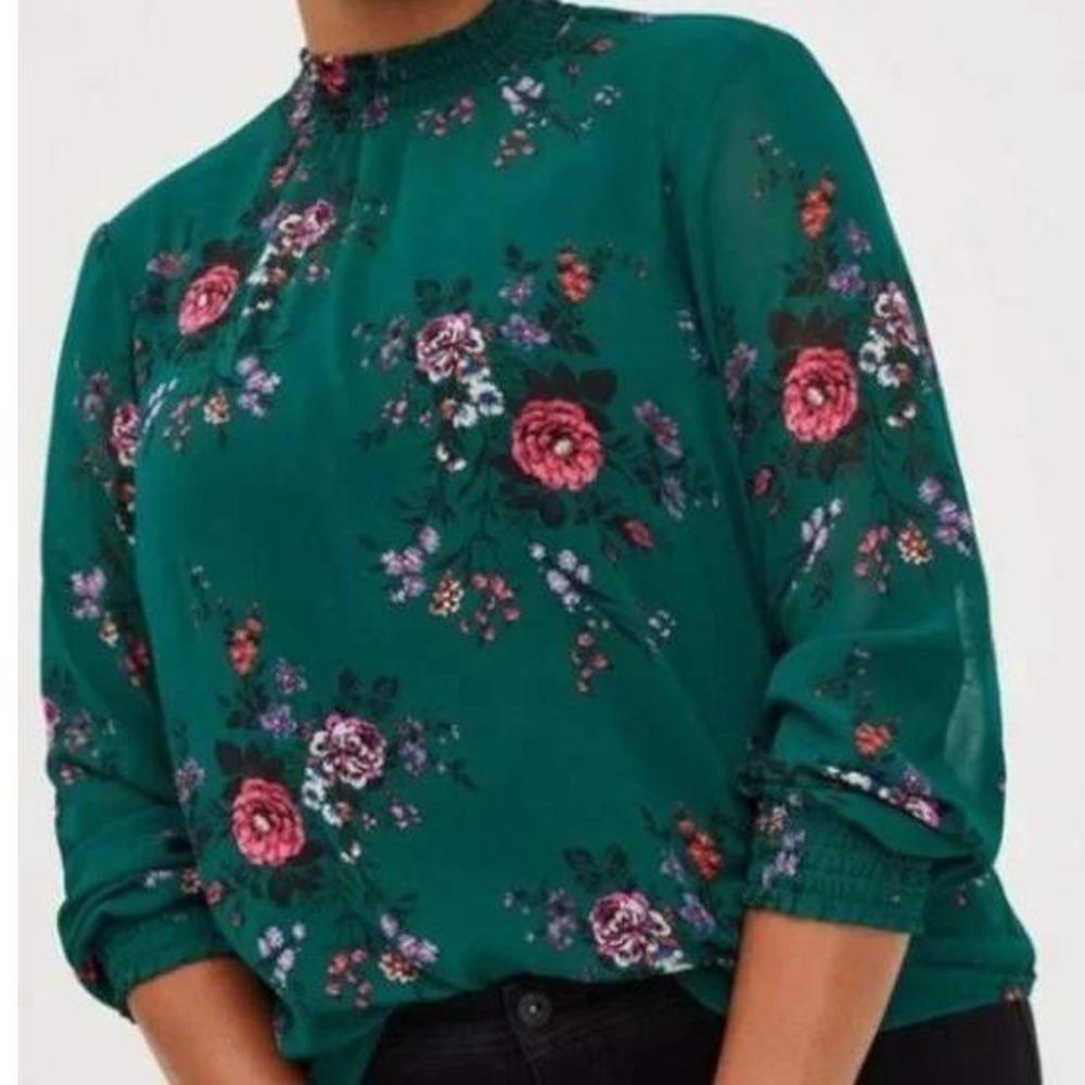 Torrid Green Floral Long Sleeve Sheer Mock Neck Blouse Plus Size 0X Romantic